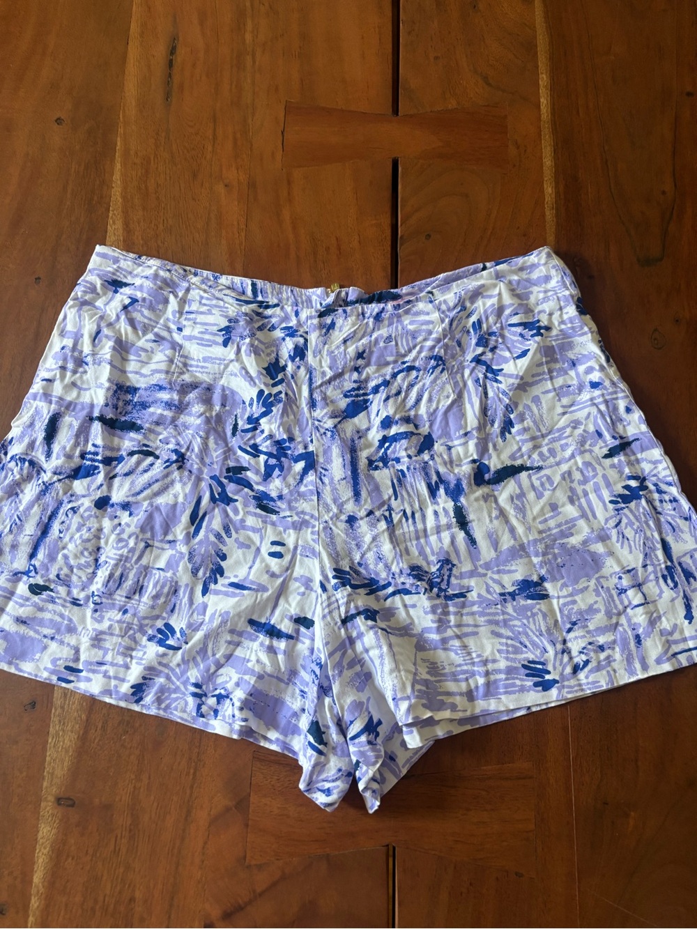 LIlly Pulitzer Women’s Lavender & Blue Printed Casual Shorts